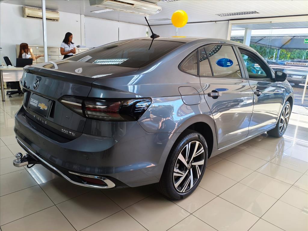 VIRTUS 1.0 200 TSI HIGHLINE AUTOMÁTICO4