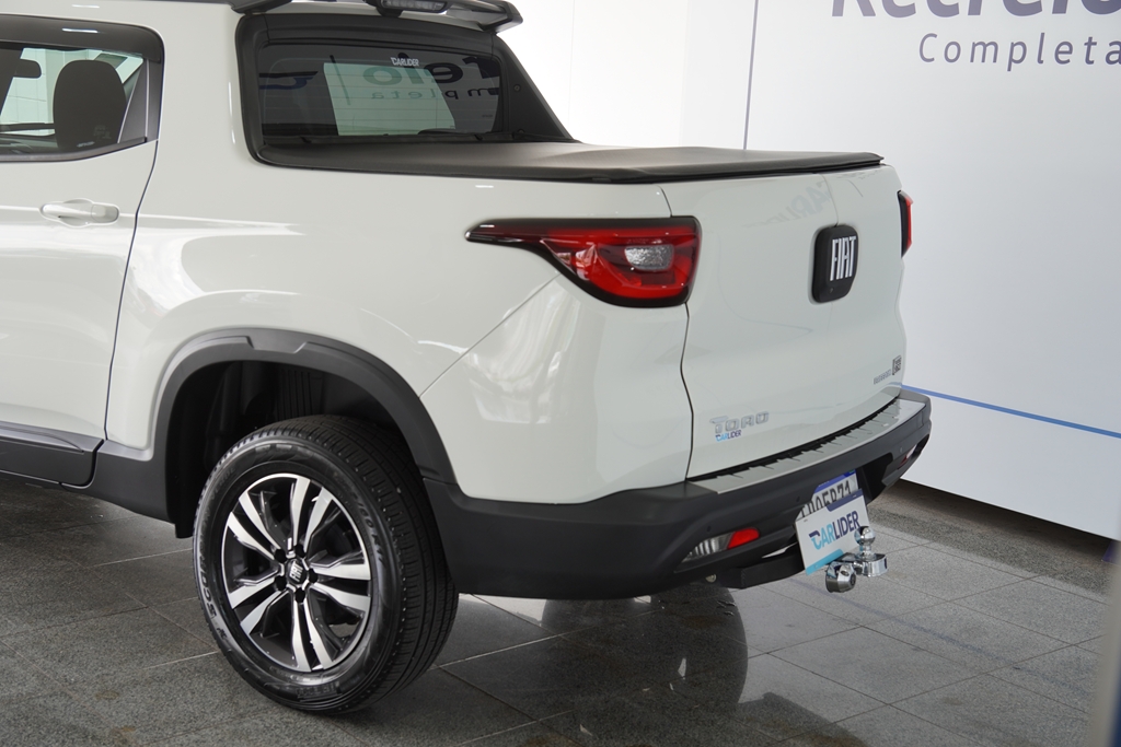 TORO 1.3 TURBO 270 FLEX FREEDOM AT65