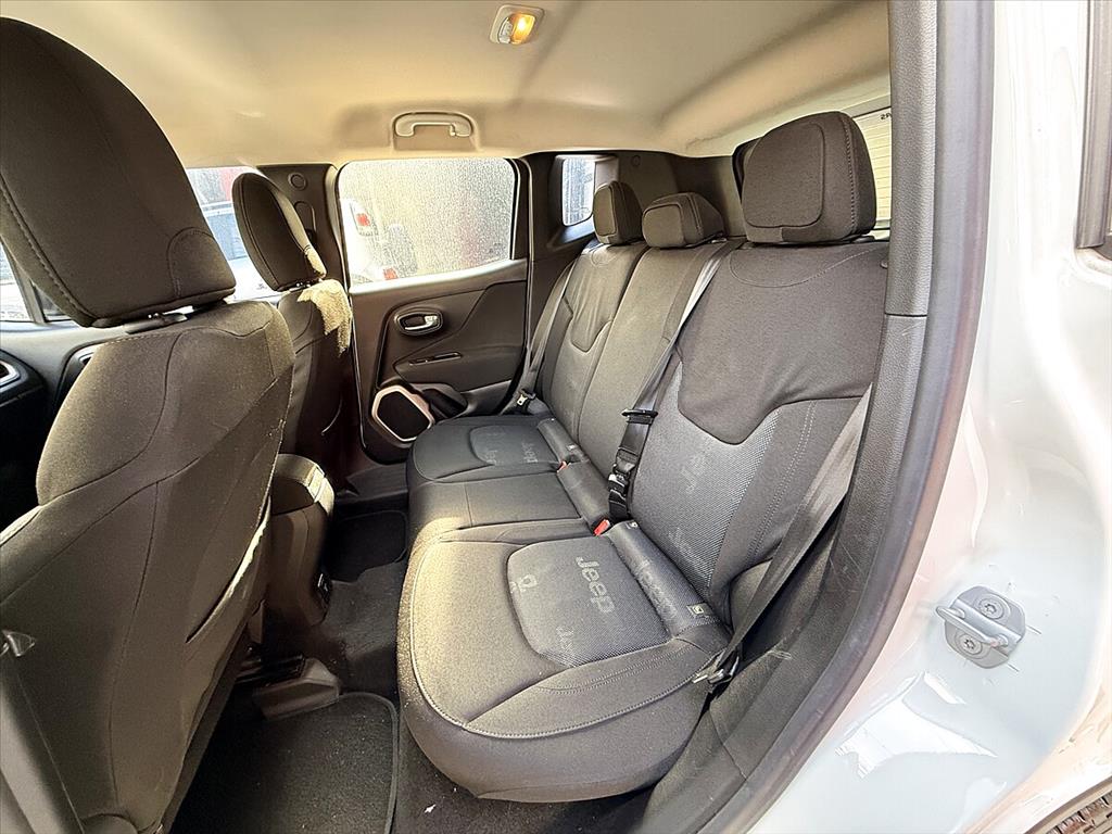 Jeep Renegade - 1.8 16V FLEX SPORT 4P AUTOMÁTICO