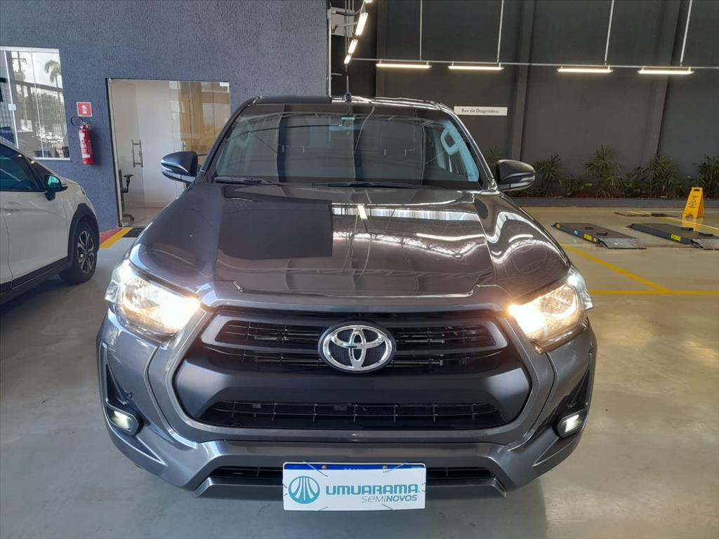HILUX 2.8 D-4D TURBO DIESEL CD SR 4X4 AUTOMÁTICO1