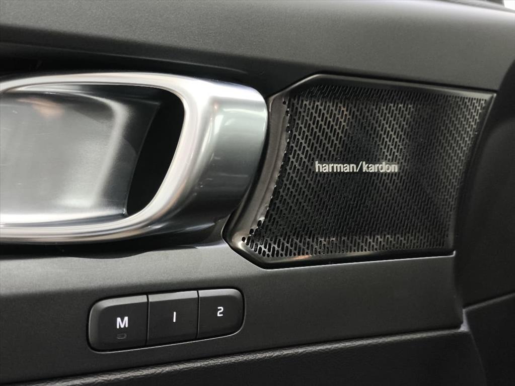 XC40 2.0 T5 GASOLINA R-DESIGN AWD GEARTRONIC12