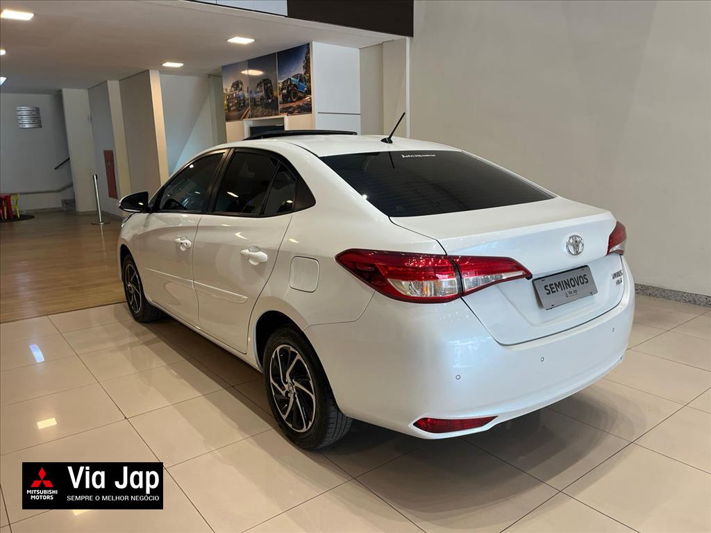 Toyota-YARIS-1.5 16V FLEX SEDAN XLS MULTIDRIVE