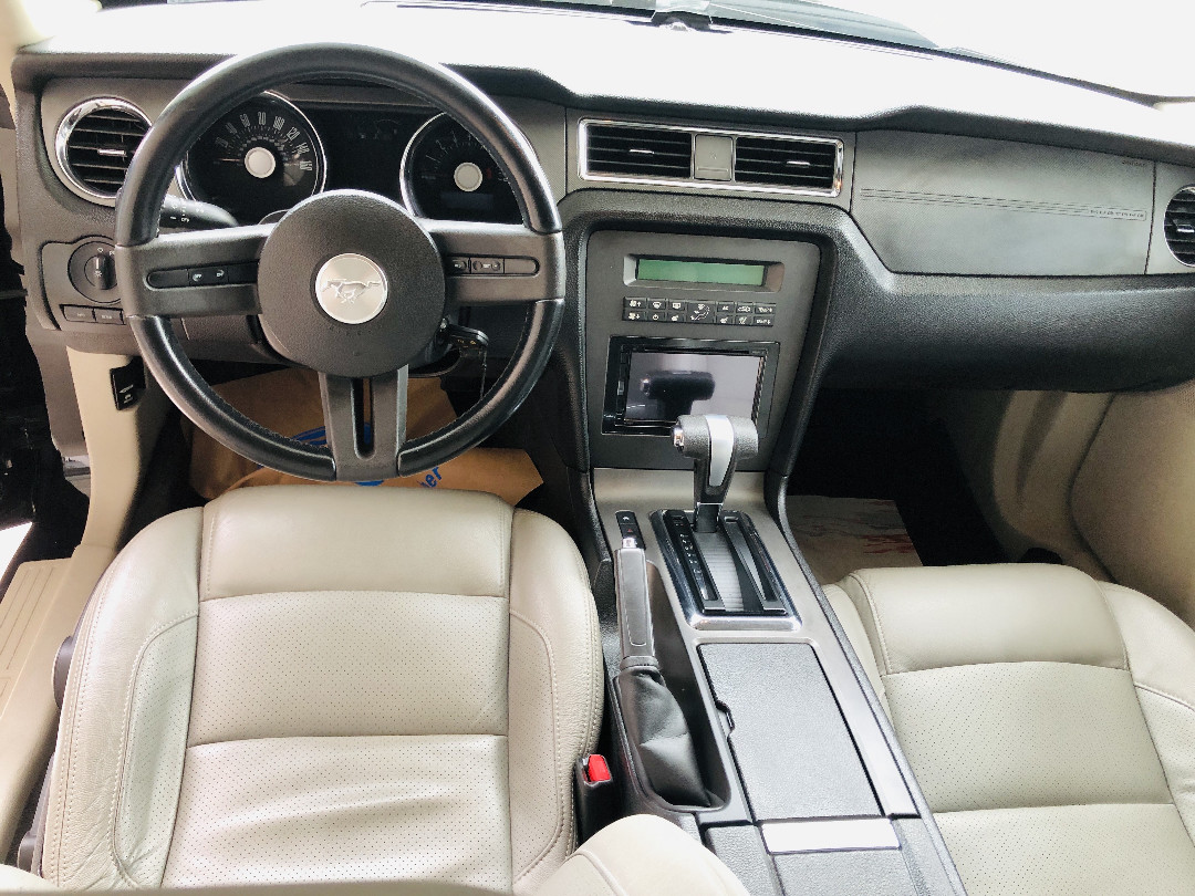 MUSTANG 3.7 V6 GASOLINA AUTOMÁTICO9