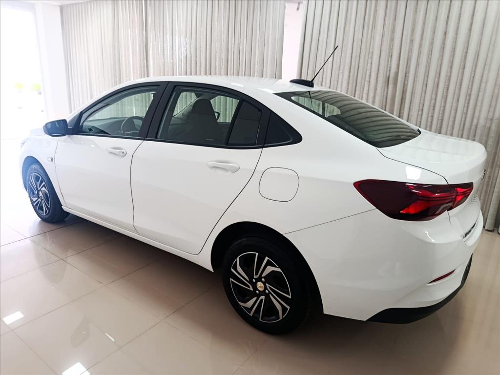 ONIX PLUS 1.0 TURBO FLEX LT AUTOMÁTICO5