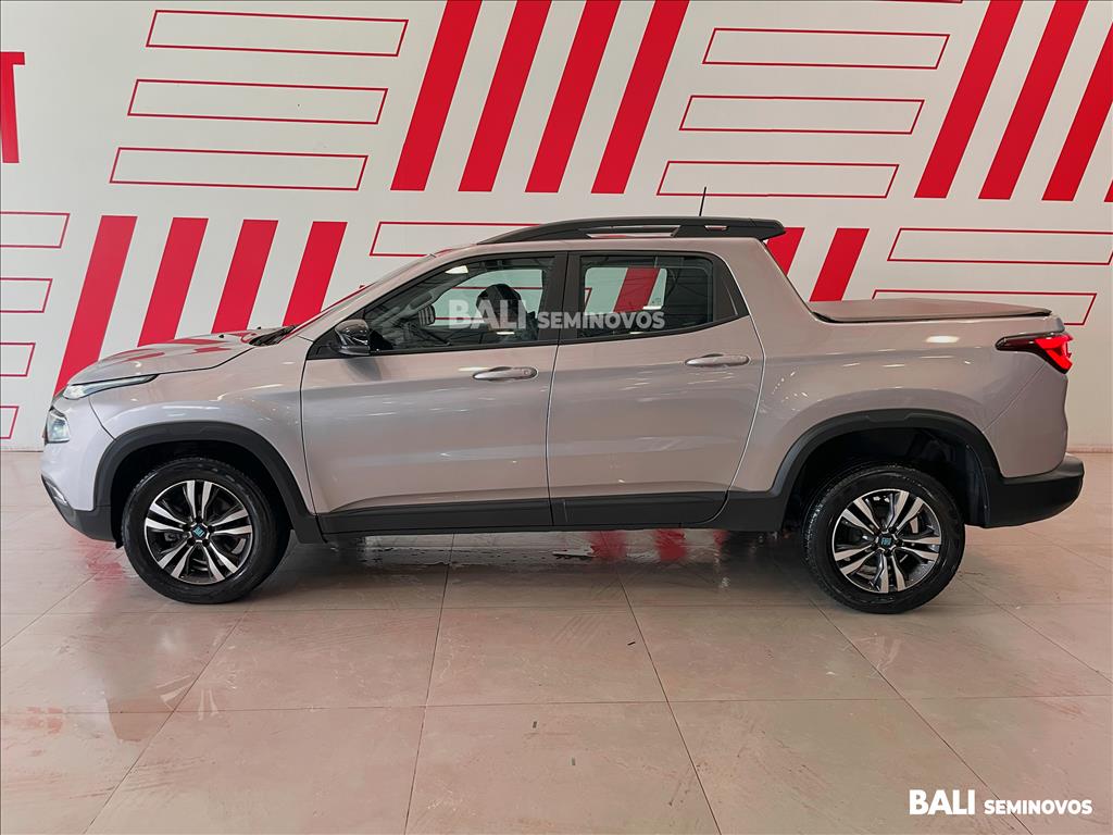 TORO 1.3 TURBO 270 FLEX FREEDOM AT67