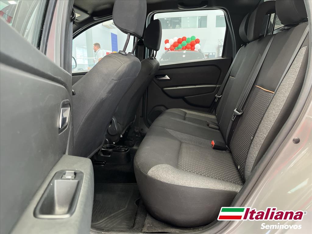 OROCH 1.6 16V SCE FLEX ICONIC MANUAL13