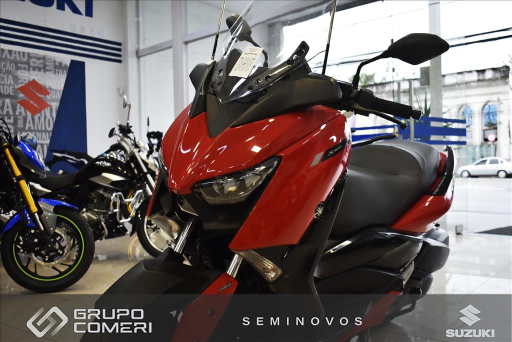 XMAX ABS12