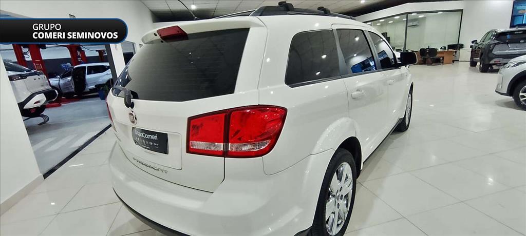 FREEMONT 2.4 PRECISION 16V GASOLINA 4P AUTOMÁTICO1