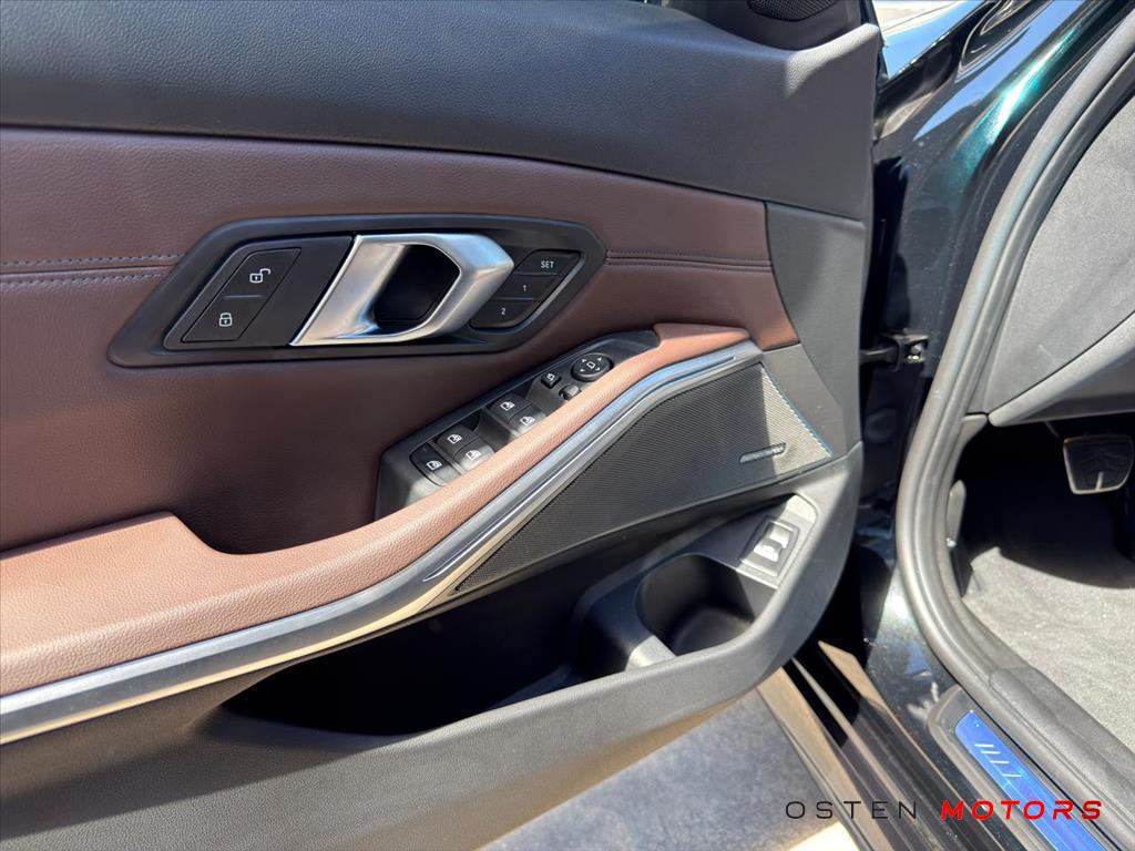 BMW-320i-2.0 16V TURBO FLEX M SPORT AUTOMÁTICO