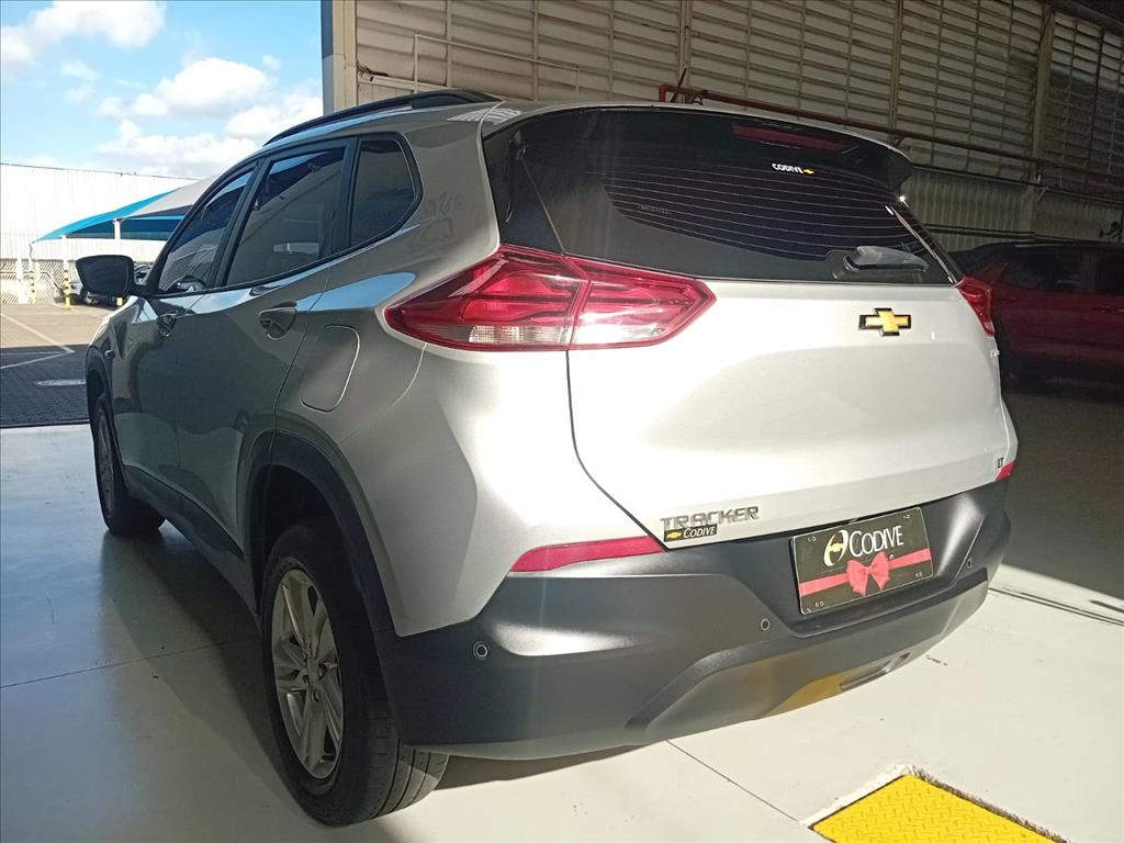 TRACKER 1.0 TURBO FLEX LT AUTOMÁTICO3