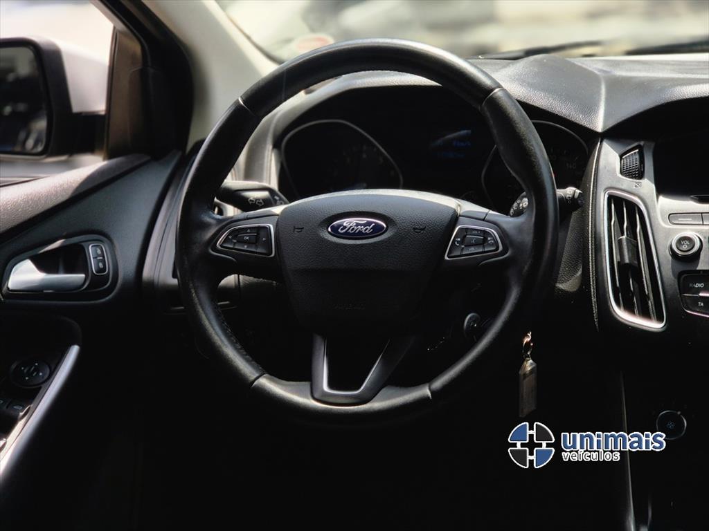 FORD FOCUS 1.6 SE 16V FLEX 4P MANUAL — foto 14