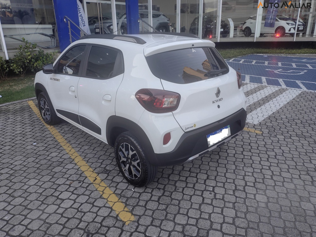 Renault-KWID-1.0 12V SCE FLEX OUTSIDER MANUAL