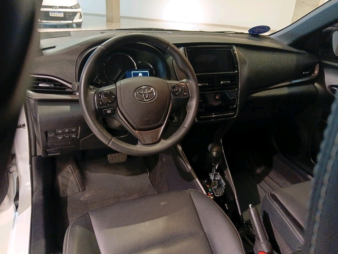 Toyota-YARIS-1.5 16V FLEX XLS MULTIDRIVE