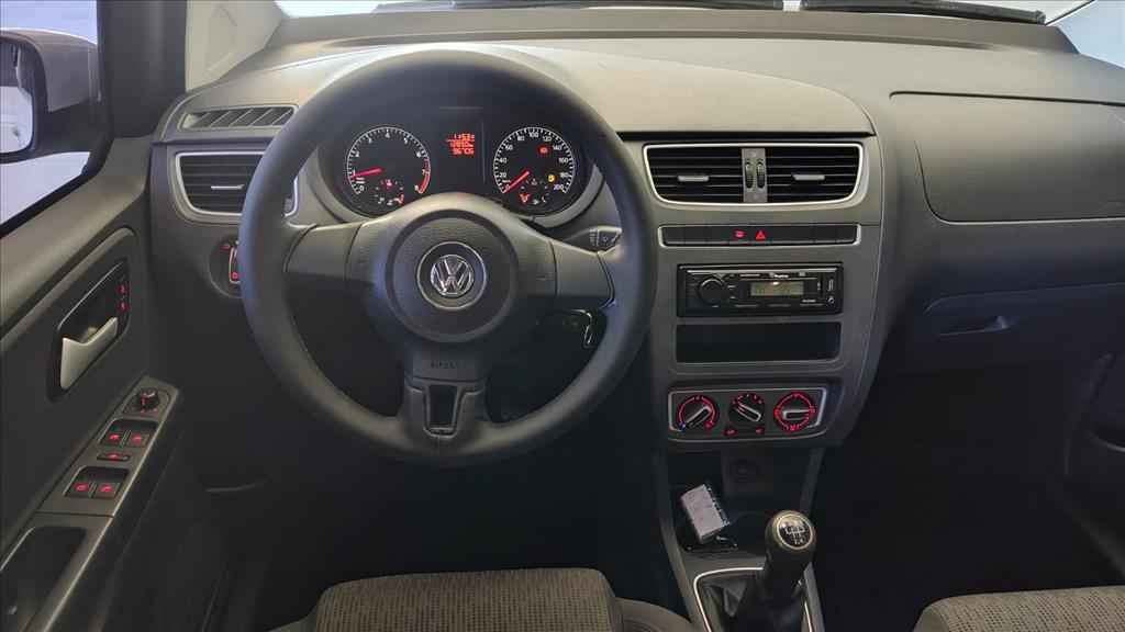 FOX 1.0 MI 8V FLEX 4P MANUAL10