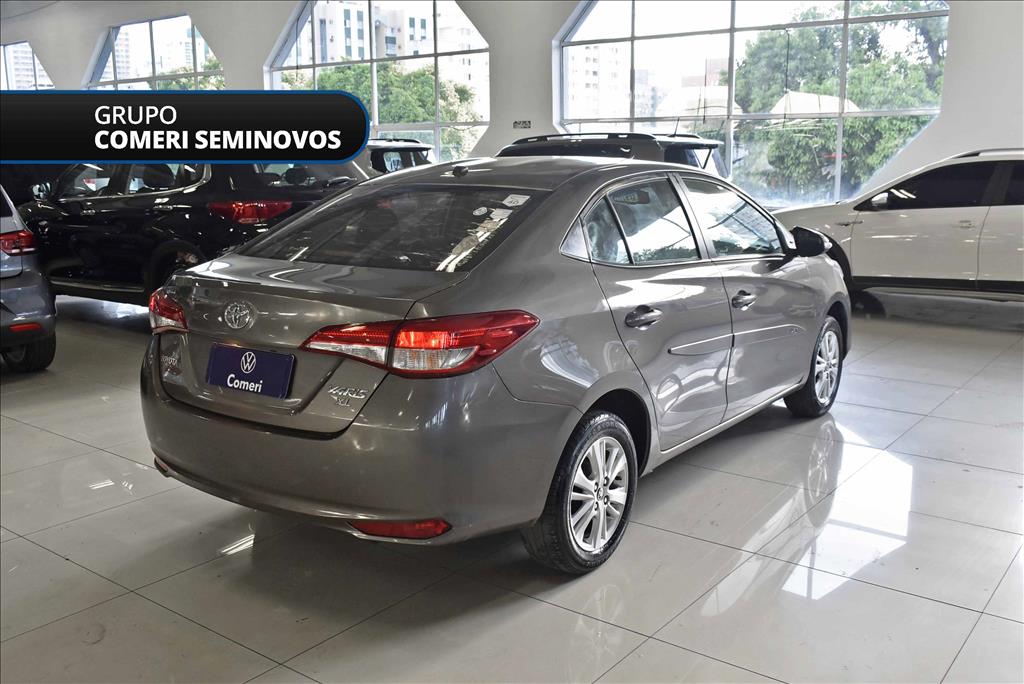 YARIS 1.5 16V FLEX SEDAN XL MANUAL1 YARIS 1.5 16V FLEX SEDAN XL MANUAL1