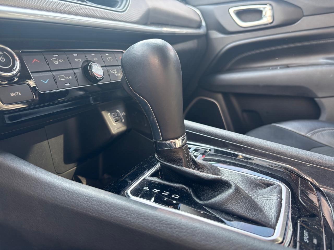 COMPASS 1.3 T270 TURBO FLEX LONGITUDE AT610