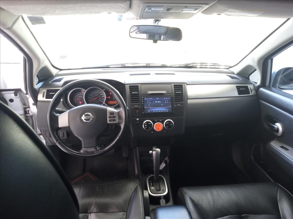 TIIDA 1.8 SL 16V FLEX 4P AUTOMÁTICO10