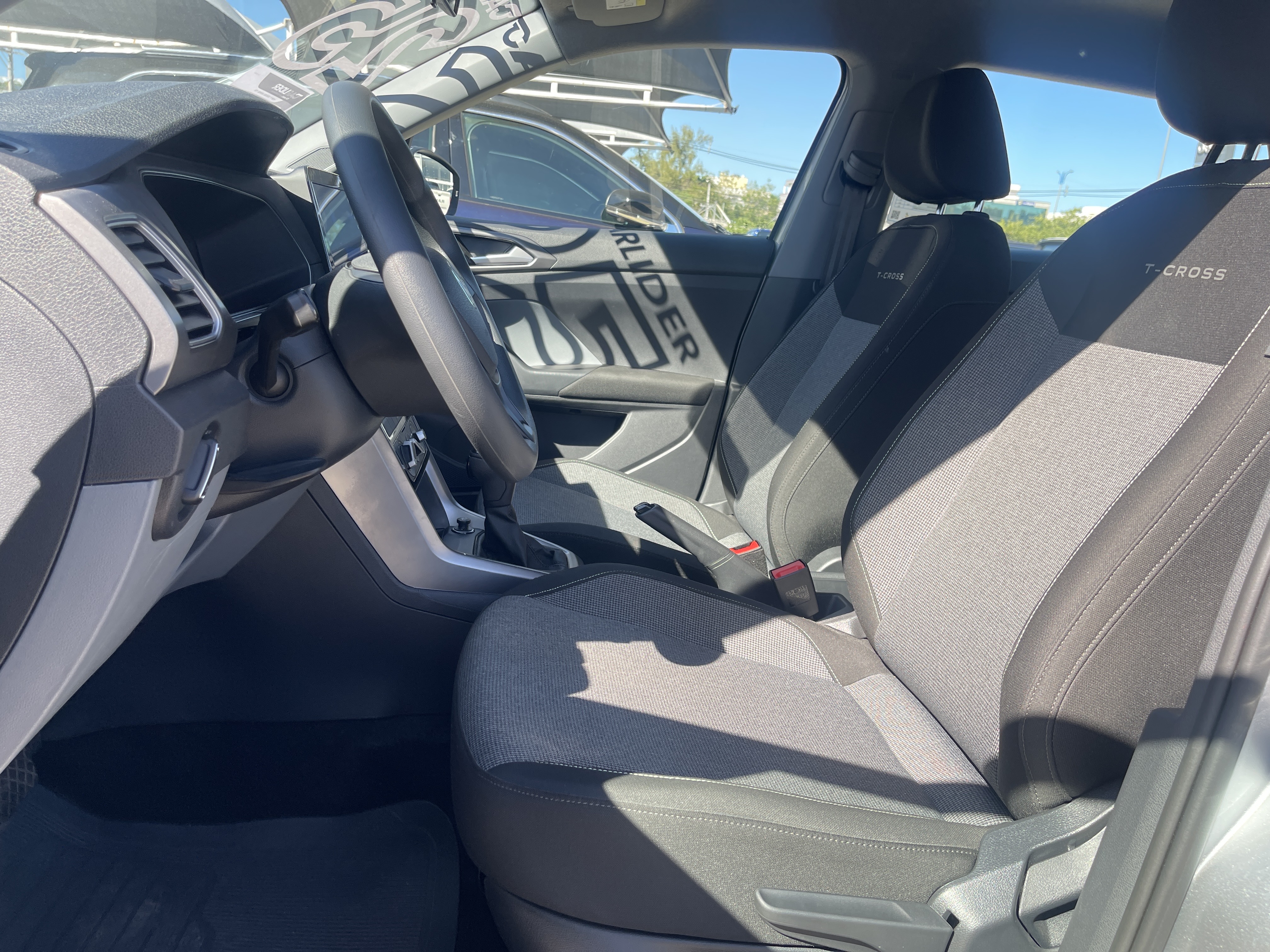 T-CROSS 1.0 200 TSI TOTAL FLEX SENSE AUTOMÁTICO9