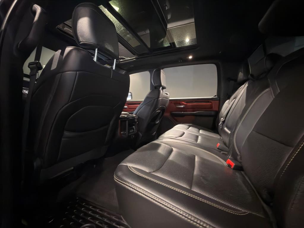 1500 5.7 V8 GASOLINA REBEL CD 4X4 AUTOMÁTICO8