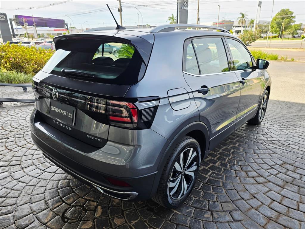 T-CROSS 1.4 250 TSI TOTAL FLEX HIGHLINE AUTOMÁTICO5
