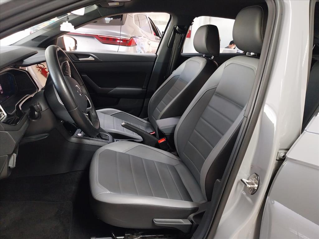 NIVUS 1.0 200 TSI TOTAL FLEX HIGHLINE AUTOMÁTICO9