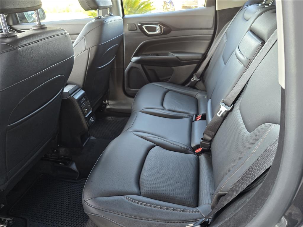 COMPASS 1.3 T270 TURBO FLEX LIMITED AT68