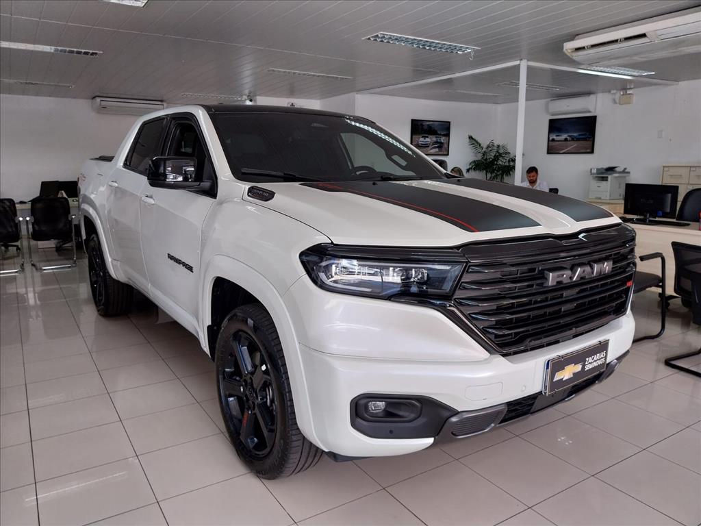 RAMPAGE 2.0 HURRICANE 4 TURBO GASOLINA R/T 4X4 AUTOMÁTICO