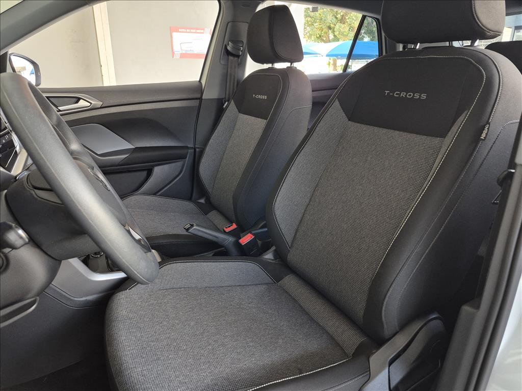 T-CROSS 1.0 200 TSI TOTAL FLEX SENSE AUTOMÁTICO3
