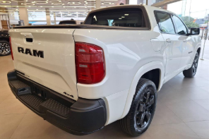 RAMPAGE 2.2 TURBO DIESEL LARAMIE 4X4 AUTOMÁTICO4