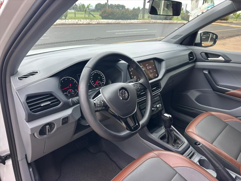 T-CROSS 1.0 200 TSI TOTAL FLEX AUTOMÁTICO9