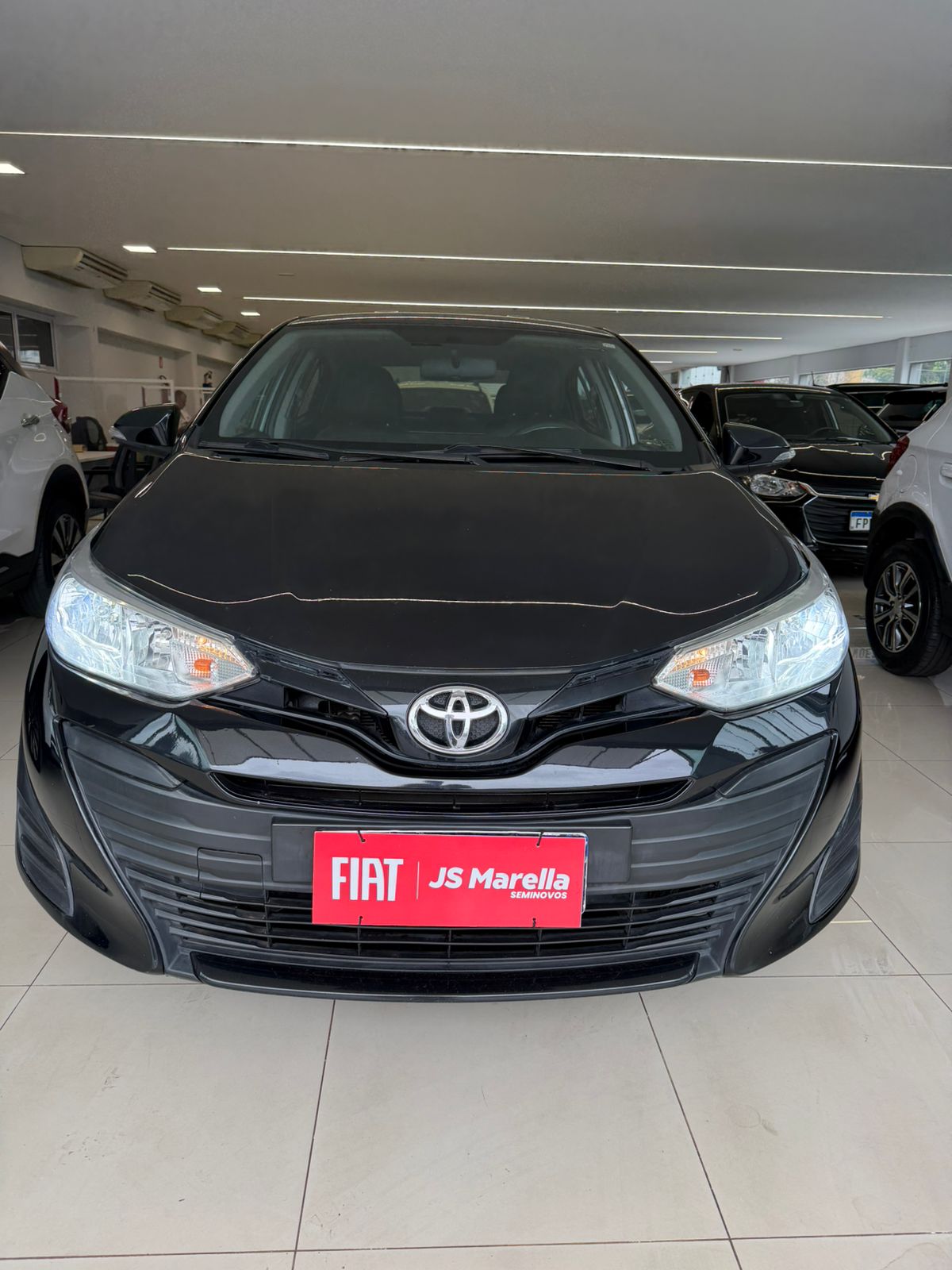 YARIS 1.5 16V FLEX SEDAN XL LIVE MULTIDRIVE5