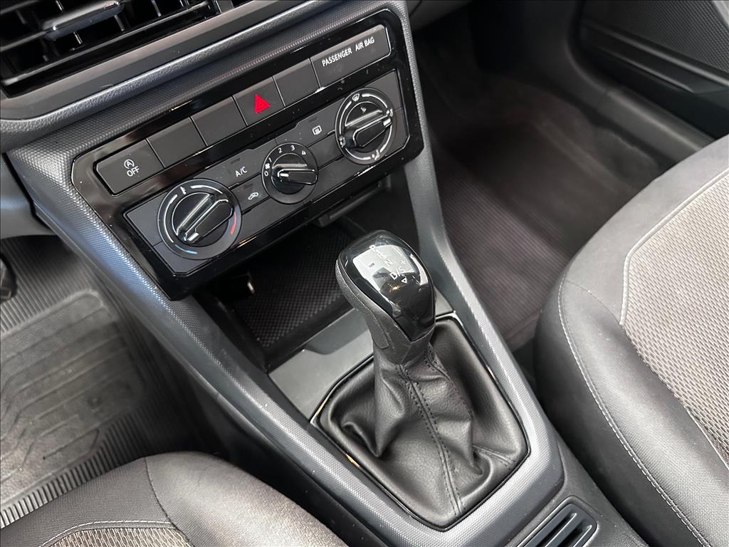 T-CROSS 1.0 200 TSI TOTAL FLEX AUTOMÁTICO10