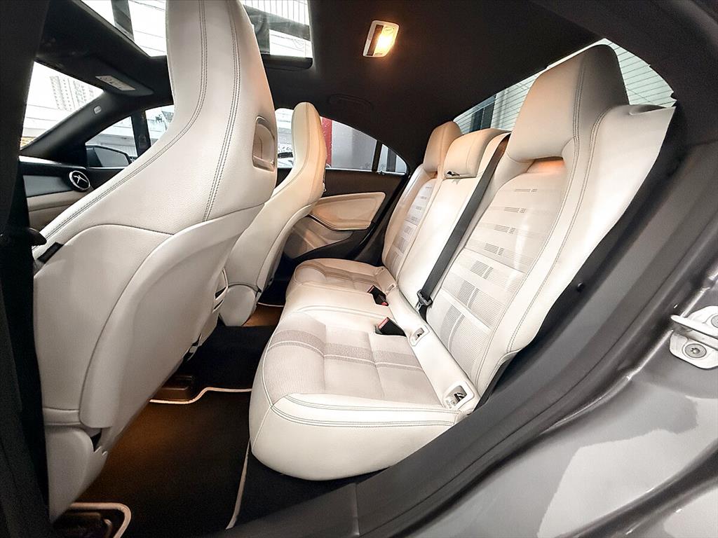 Mercedes-Benz Cla 200 - 1.6 CGI FLEX 7G-DCT