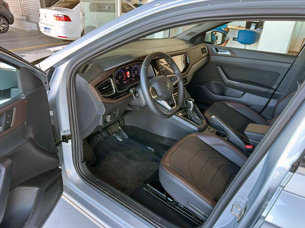 VIRTUS 1.0 200 TSI HIGHLINE AUTOMÁTICO15