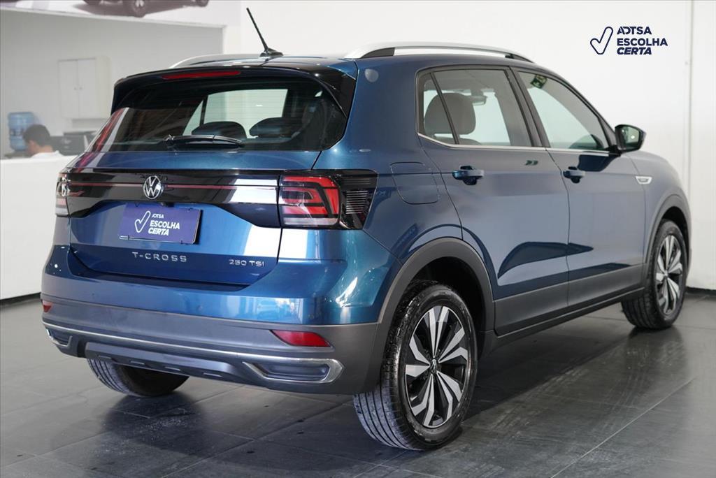 T-CROSS