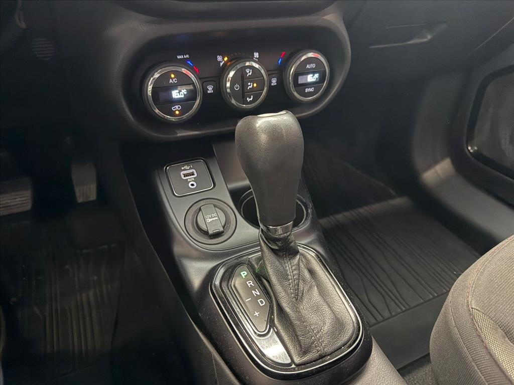 TORO 1.8 16V EVO FLEX FREEDOM AT610