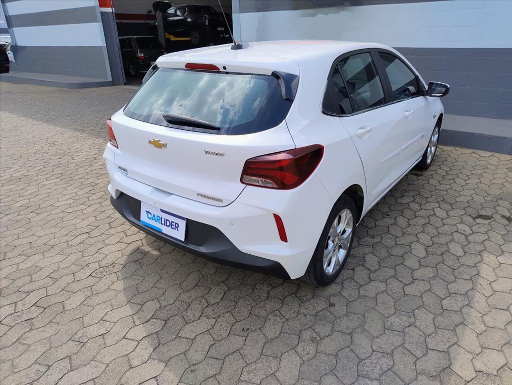 ONIX 1.0 TURBO FLEX AUTOMÁTICO7