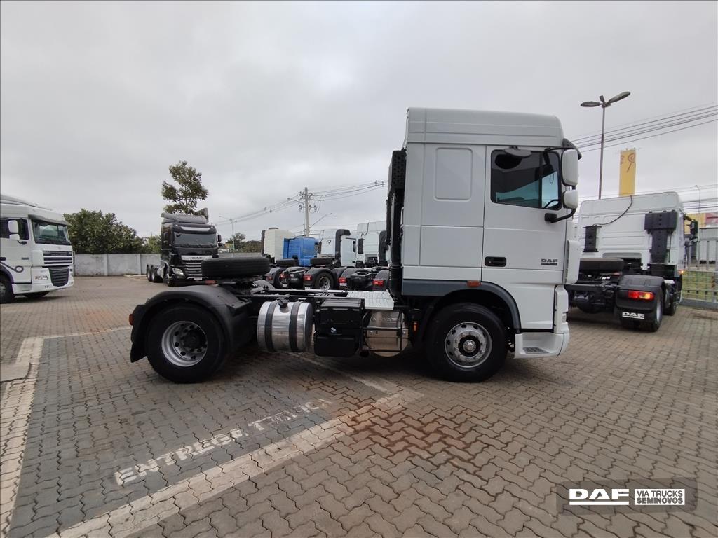 DAF-XF-105 FT 460 4X2
