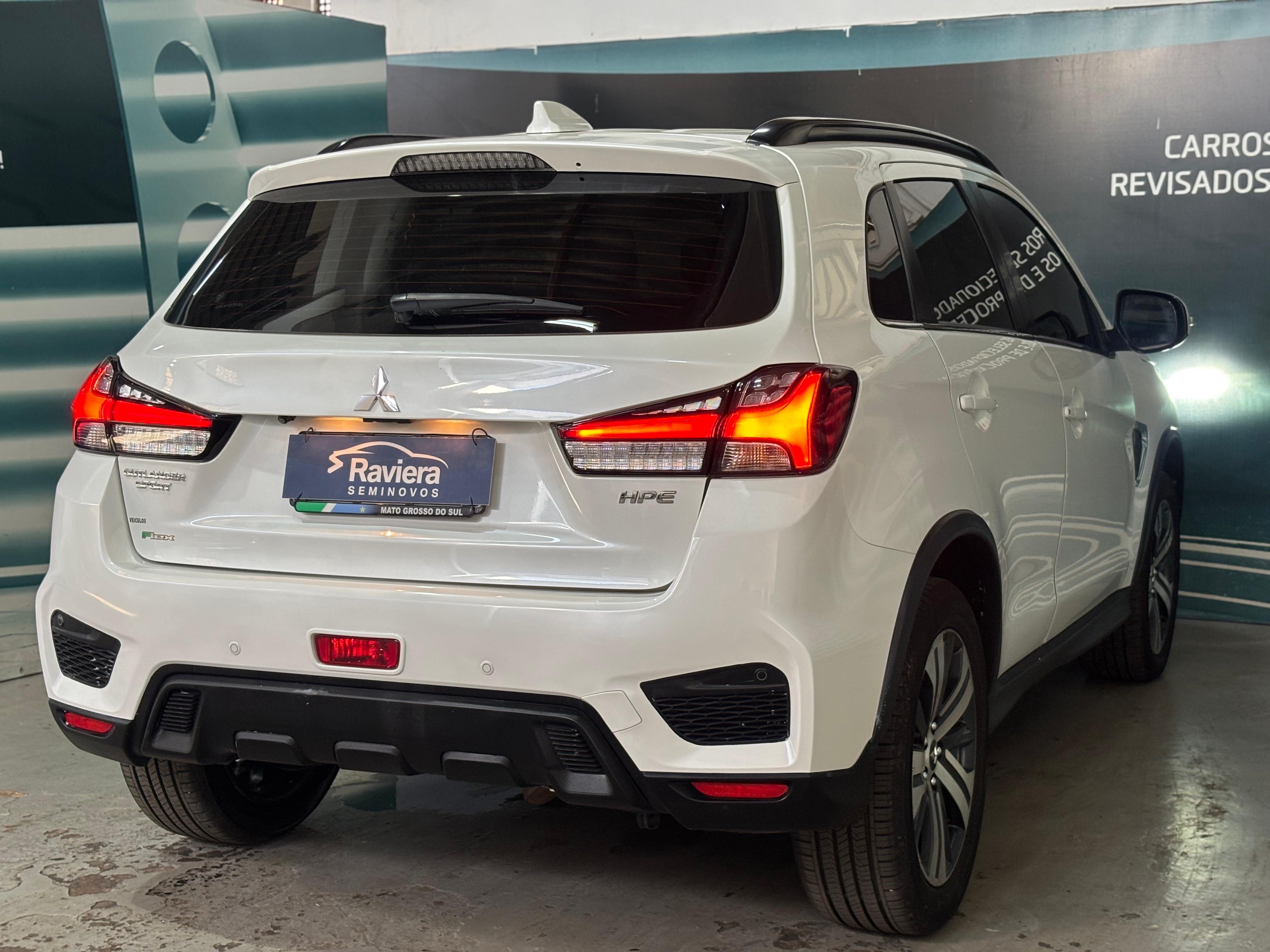 Mitsubishi-OUTLANDER SPORT-2.0 MIVEC FLEX HPE AWD AUTOMÁTICO