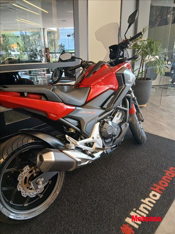 NC 750X ABS4