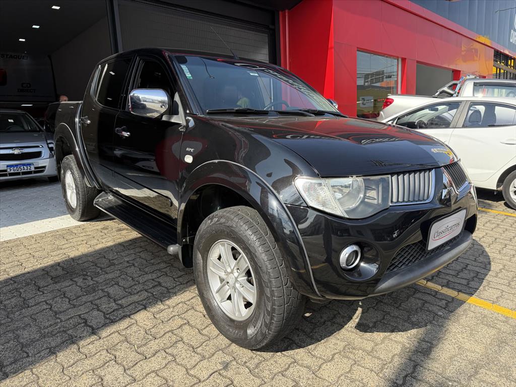 Mitsubishi L200 Triton - 3.5 HPE 4X4 CD V6 24V FLEX 4P AUTOMÁTICO