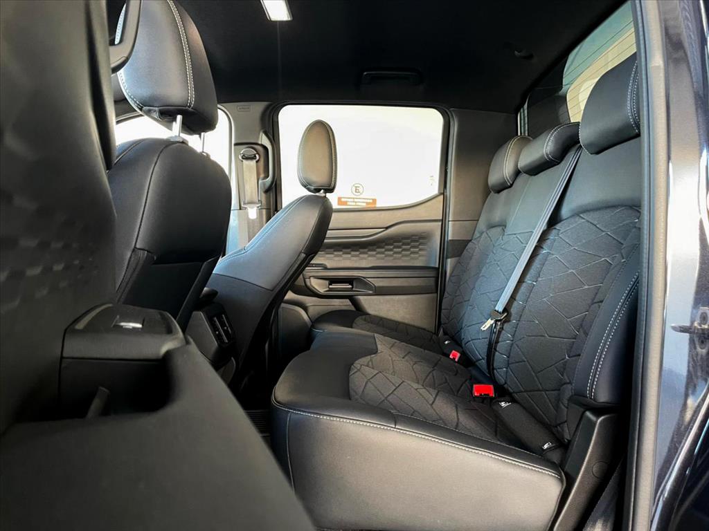 RANGER 2.0 TURBO DIESEL CD BLACK 4X2 AUTOMÁTICO6