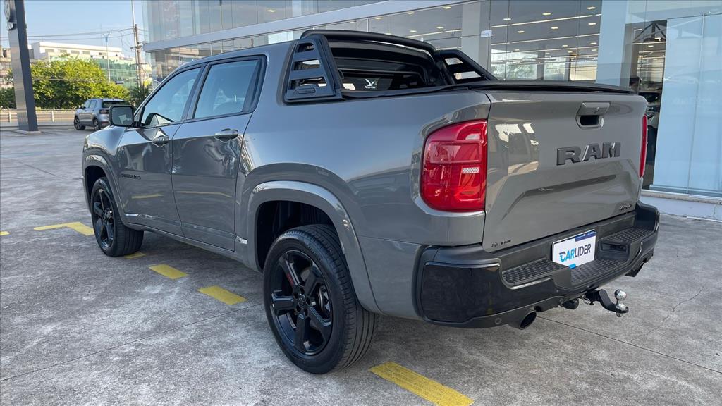 RAMPAGE 2.0 HURRICANE 4 TURBO GASOLINA R/T 4X4 AUTOMÁTICO5