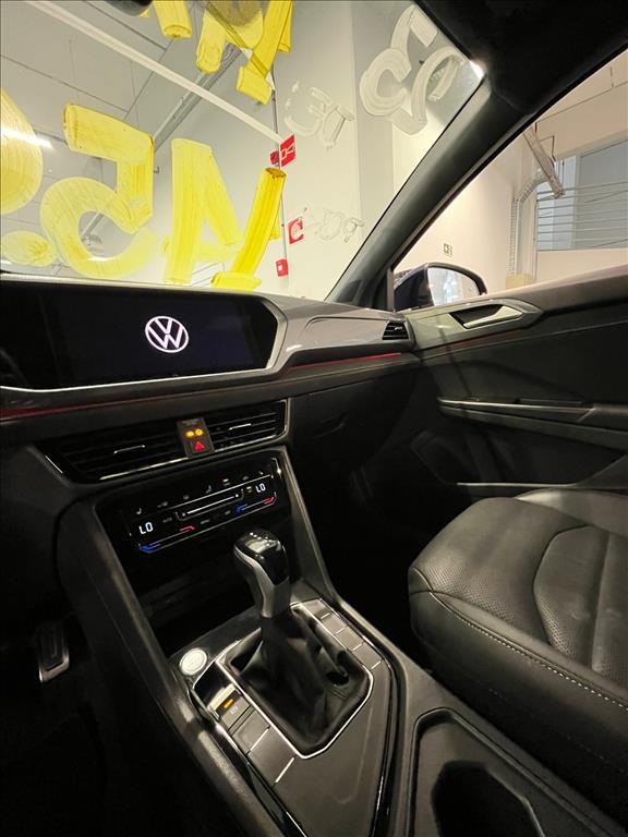 TAOS 1.4 250 TSI TOTAL FLEX HIGHLINE AUTOMÁTICO9