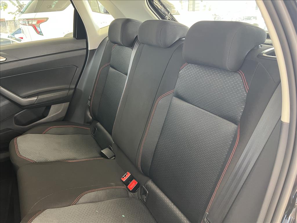 POLO 1.0 200 TSI HIGHLINE AUTOMÁTICO17