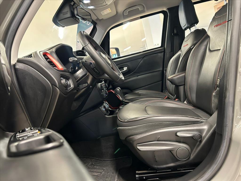 Jeep-RENEGADE-1.3 T270 TURBO FLEX TRAILHAWK 4X4 AT9