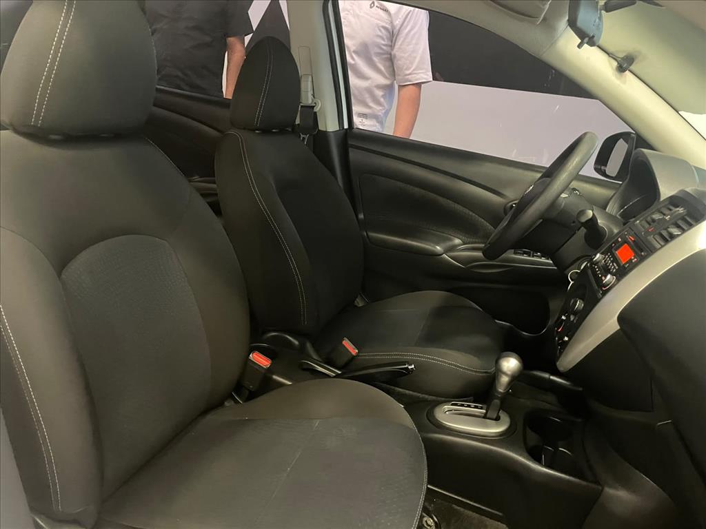 VERSA 1.6 16V FLEX SV 4P XTRONIC6