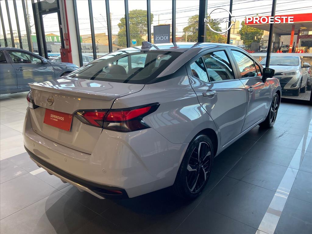 VERSA 1.6 16V FLEX EXCLUSIVE XTRONIC