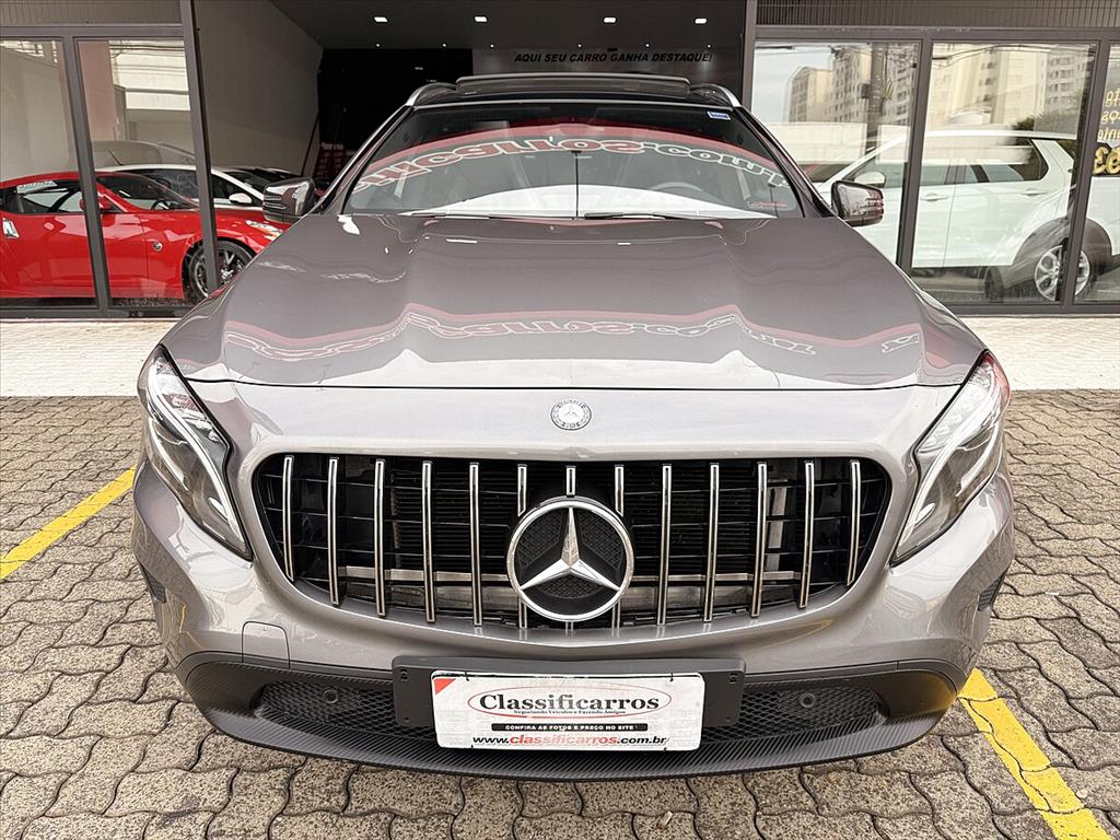 Mercedes-Benz Gla 250 - 2.0 16V TURBO GASOLINA VISION 4P AUTOMÁTICO