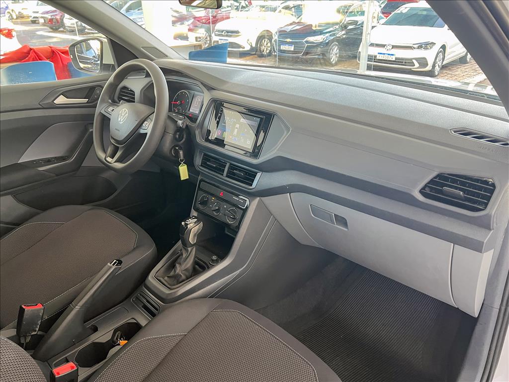 T-CROSS 1.0 200 TSI TOTAL FLEX SENSE AUTOMÁTICO13